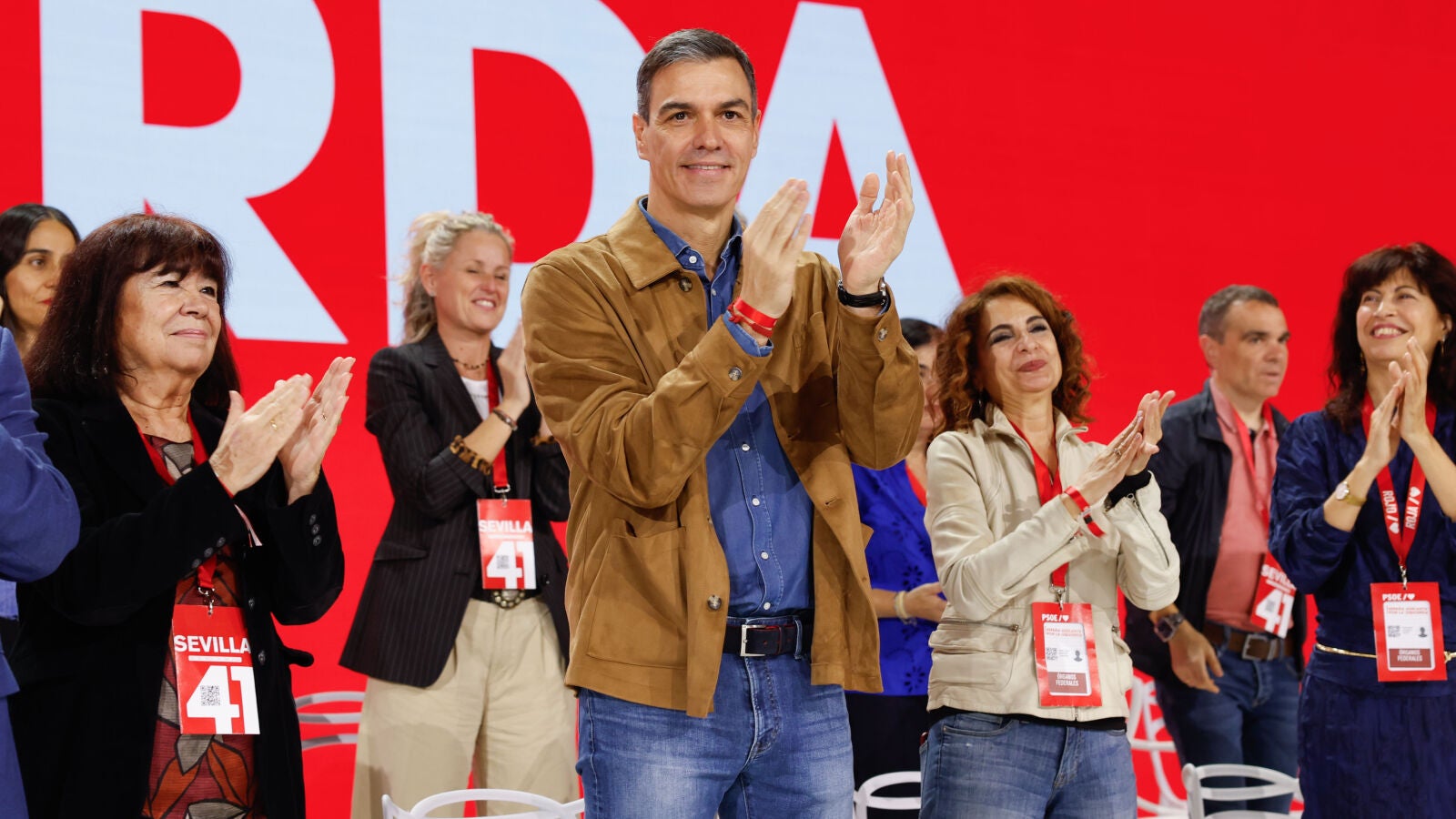 Sánchez pide a Feijóo que se fije en Alemania y deje de ser 