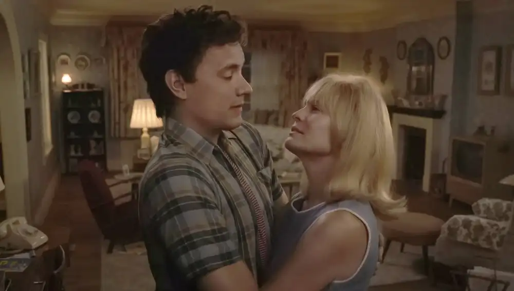 Tom Hanks y Robin Wright rejuvenecidos en Here Tom Hanks y Robin Wright rejuvenecidos en Here