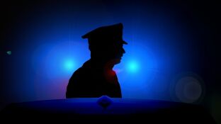 Polic&iacute;a