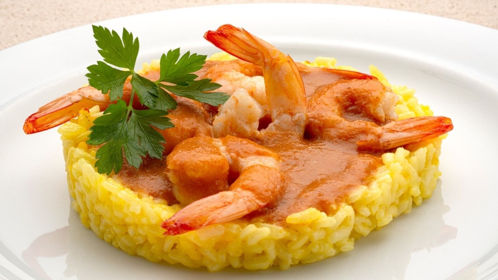 Langostinos con arroz y salsa americana, de Arguiñano: 