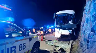 Autobús accidentado en los Pirineos Autobús accidentado en los Pirineos
