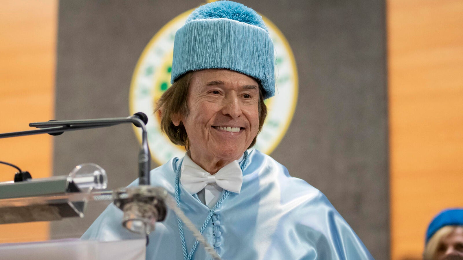 Raphael, doctor 'honoris causa' en Jaén: 