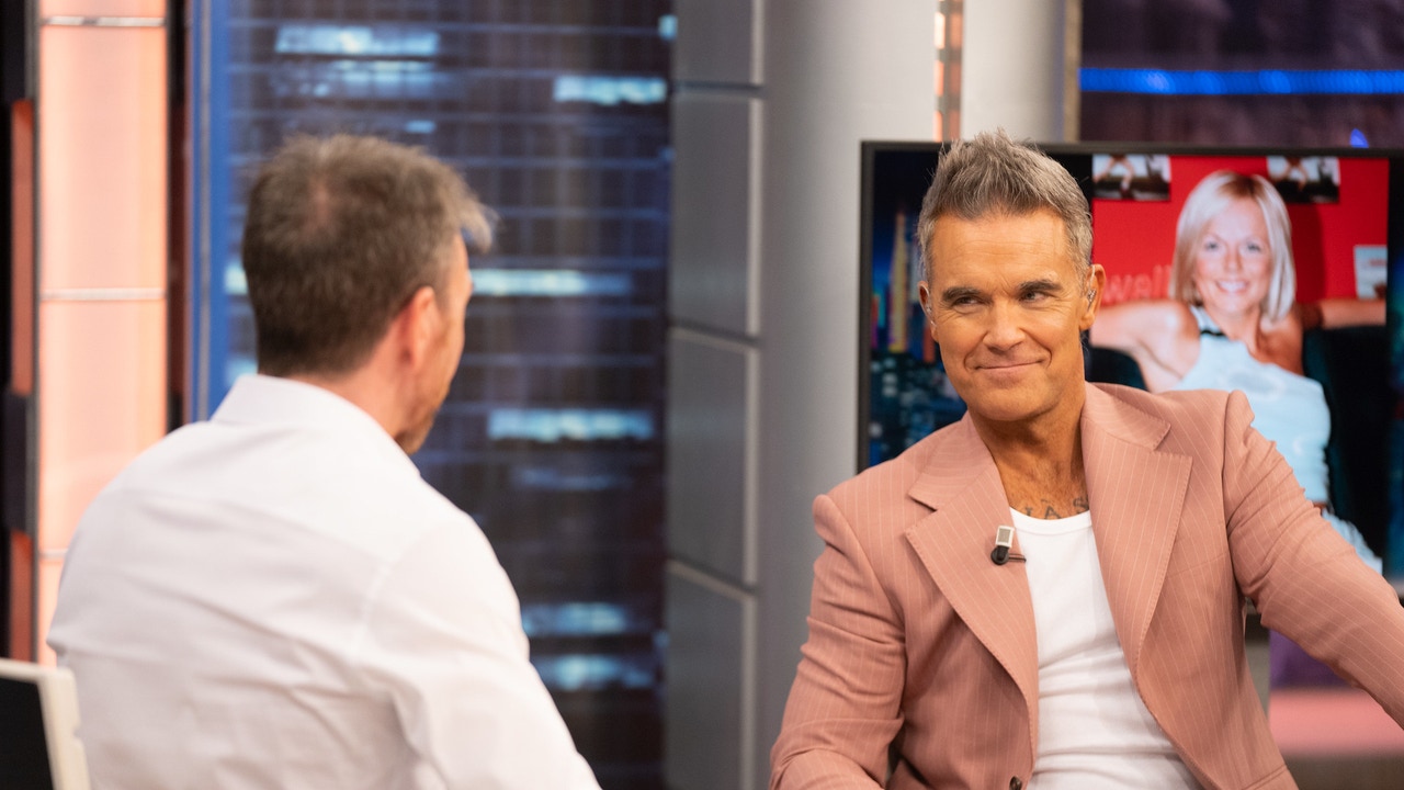 Robbie Williams se sincera sobre su adicción y problemas económicos: "Era alcohólico, drogadicto y debía 300.000 libras" Robbie Williams se sincera sobre su adicción y problemas económicos: "Era alcohólico, drogadicto y debía 300.000 libras"