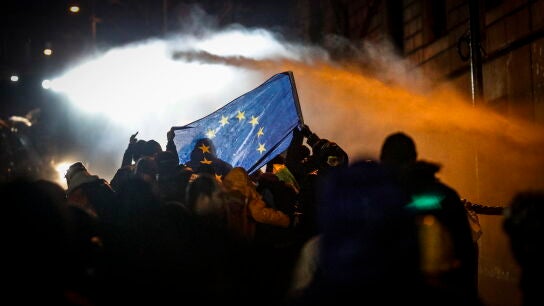 Protestas frente al Parlamento en Tiflis, Georgia