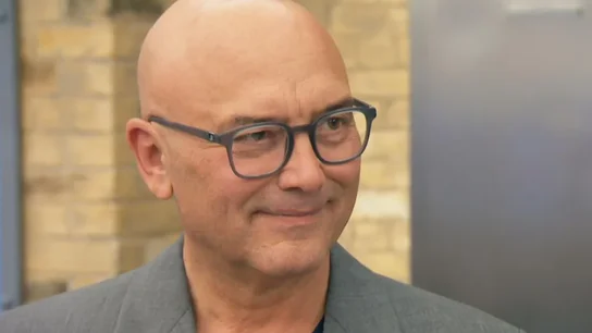 Acoso sexual. Un famoso presentador de la BBC acusado. Acoso sexual. Un famoso presentador de la BBC acusado.