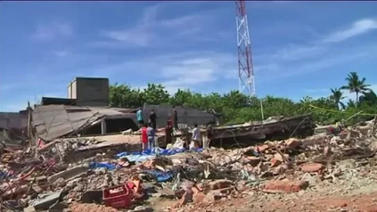 Terremoto en Indonesia Efemérides de hoy 7 de diciembre de 2024: Al menos 100 muertos en un terremoto en Indonesia