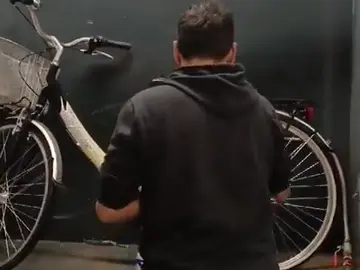 Un taller de Peralta repara bicicletas para los afectados por la DANA en Valencia Un taller de Peralta repara bicicletas para los afectados por la DANA en Valencia