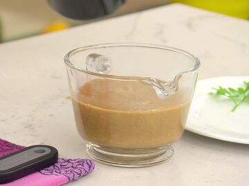 Karlos Argui&ntilde;ano: salsa cazadora casera, para combinar con carnes de todo tipo