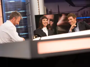 Trancas y Barrancas prueban las dotes investigadoras de Eddie Redmayne y Úrsula Corberó: "Es un engañapichanga" Trancas y Barrancas prueban las dotes investigadoras de Eddie Redmayne y Úrsula Corberó: "Es un engañapichanga"