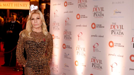 Donatella Versace en el estreno del musical El Diablo Viste de Prada Donatella Versace en el estreno del musical El Diablo Viste de Prada
