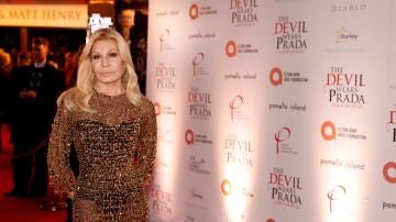 Donatella Versace en el estreno del musical El Diablo Viste de Prada