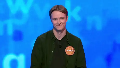 Manu borda su nuevo poema de despedida y los invitados se rinden a su ingenio: “¡Impresionante!” Manu borda su nuevo poema de despedida y los invitados se rinden a su ingenio: “¡Impresionante!”