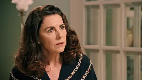 Digna pierde el control al descubrir que Jesús utilizó a Julia para hacer daño a Begoña Digna pierde el control al descubrir que Jesús utilizó a Julia para hacer daño a Begoña