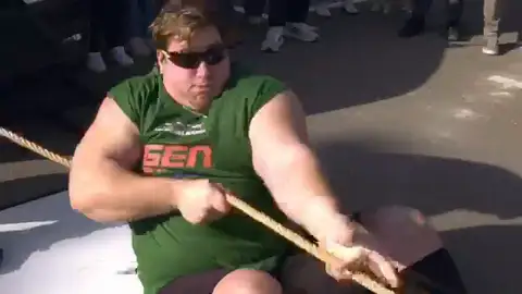 Gianluca Ardenghi, el hombre más fuerte de España La dieta de Gianluca Ardenghi, el hombre más fuerte de España: 7.500 calorías al día