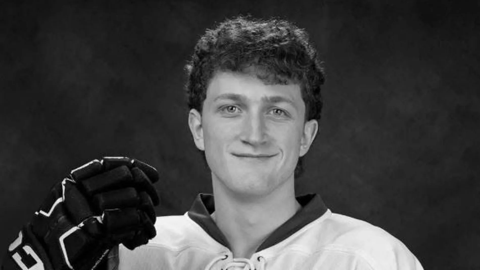 Connor Kasin, jugador de hockey hielo Connor Kasin, jugador de hockey hielo