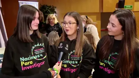 Iniciativa solidaria 'Pulseras Candela' contra el cáncer infantil Iniciativa solidaria 'Pulseras Candela' contra el cáncer infantil