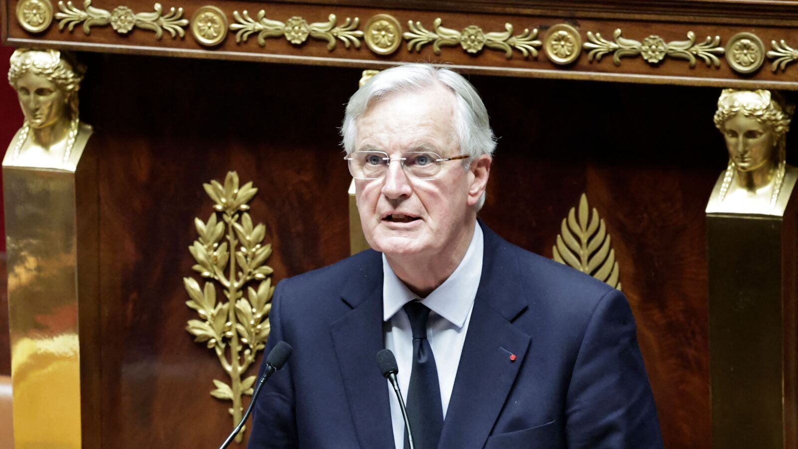 El Gobierno francés de Michel Barnier cae en la moción de censura apoyada por la izquierda y la ultraderecha