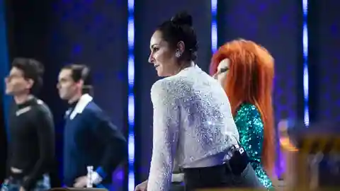 “Cuando tú vas, yo vuelvo”: Ana Milán confía en la pista de Rinoceronte y mantiene su apuesta “Cuando tú vas, yo vuelvo”: Ana Milán confía en la pista de Rinoceronte y mantiene su apuesta