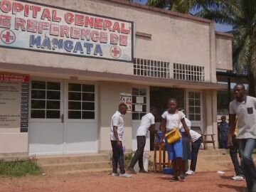 Hospital General de Reference de Mangata (El Congo)