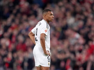 Kylian Mbappé durante el Athletic-Real Madrid de LaLiga