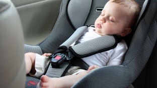 Silla de beb&eacute; coche