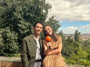 Isabel Moreno y Pablo B&eacute;jar nos cuentan c&oacute;mo ha evolucionado la relaci&oacute;n de Clauteo: &ldquo;Nos hemos enamorado de nuestros personajes