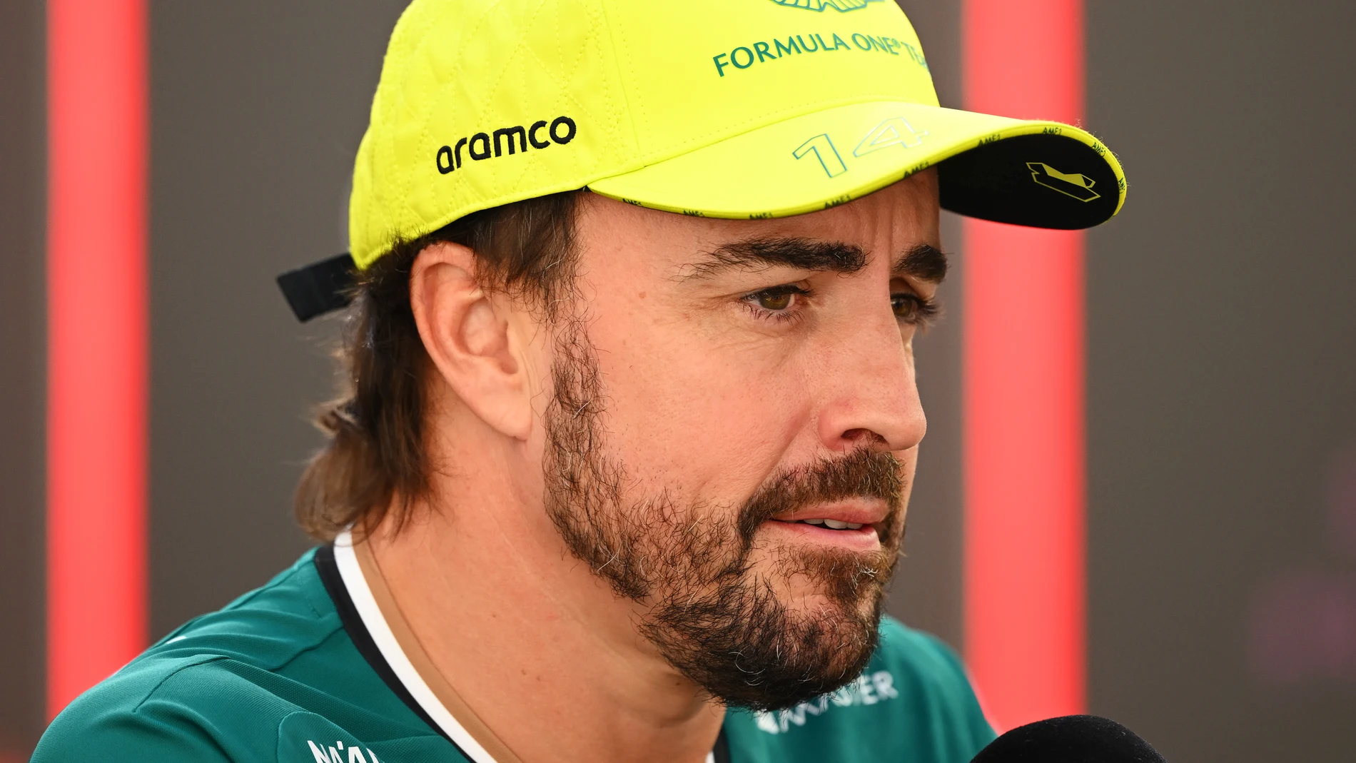 Fernando Alonso en el paddock del GP de Abu Dabi Fernando Alonso en el paddock del GP de Abu Dabi