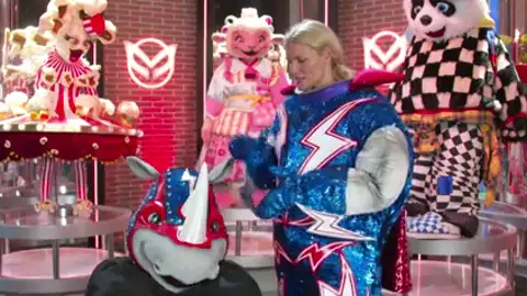 “Son las típicas cosas que pasan una vez en la vida”: Esther Cañadas nos cuenta sus primeras veces en Mask Singer “Son las típicas cosas que pasan una vez en la vida”: Esther Cañadas nos cuenta sus primeras veces en Mask Singer