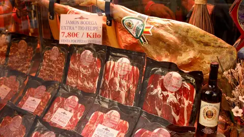 El jamón ibérico, uno de los imprescindibles de las fiestas navideñas El jamón ibérico, uno de los imprescindibles de las fiestas navideñas
