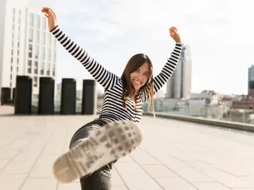 Mujer alegre Mujer alegre