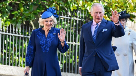 Carlos III y Camila