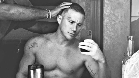 Channing Tatum en el set de rodaje sin camiseta y luciendo m&uacute;sculos