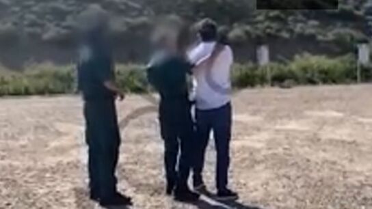 V&iacute;ctor de Aldama entrenando en una base de &eacute;lite de la Guardia Civil