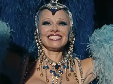 Pamela Anderson en The Last Showgirl Pamela Anderson en The Last Showgirl