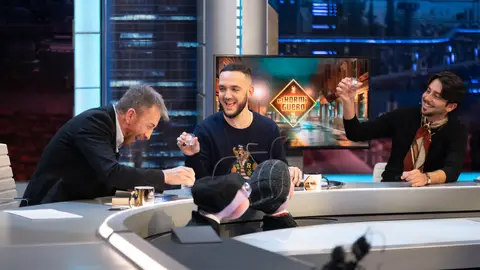 ¿Quién actúa mejor? Las hormigas ponen a prueba a C. Tangana, Yerai Cortés y Pablo Motos ¿Quién actúa mejor? Las hormigas ponen a prueba a C. Tangana, Yerai Cortés y Pablo Motos