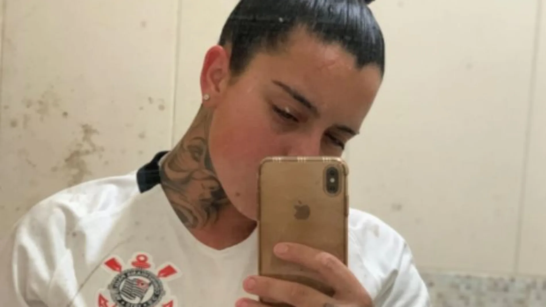 La futbolista Carol Oliveira La futbolista Carol Oliveira