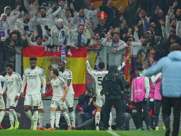 Jude Bellingham celebra su gol ante la Atalanta