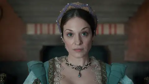 "¿Matasteis a mi madre?": Munio acusa su mujer de asesina en el penúltimo capítulo de Beguinas "¿Matasteis a mi madre?": Munio acusa su mujer de asesina en el penúltimo capítulo de Beguinas