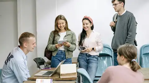 La FP en Ciberseguridad: el camino directo hacia empleos bien remunerados y en alta demanda La FP en Ciberseguridad: el camino directo hacia empleos bien remunerados y en alta demanda