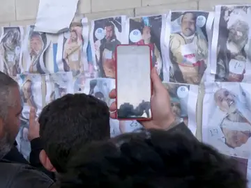 El mural del horror en Siria. El mural del horror en Siria.