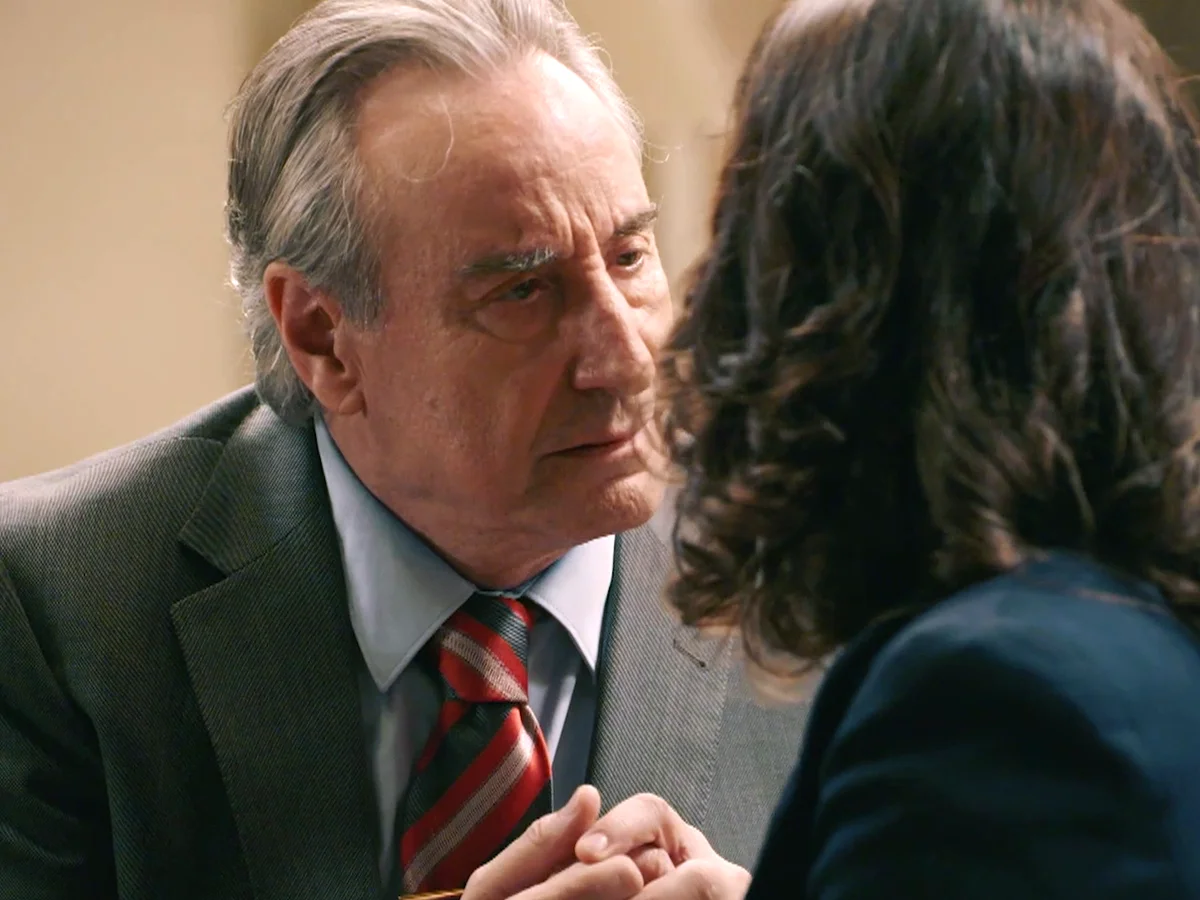 Avance del próximo capítulo de Sueños de libertad: Don Pedro y Digna, a punto de besarse...¿podrán controlarse?