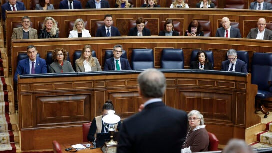 El l&iacute;der del PP, Alberto N&uacute;&ntilde;ez Feij&oacute;o, durante su intervenci&oacute;n en la sesi&oacute;n control al Gobierno