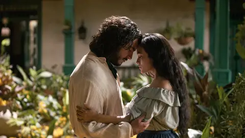 Susana Morales (Úrsula), Marco Antonio González (José Arcadio Buendía Grande) en Cien años de soledad Susana Morales (Úrsula), Marco Antonio González (José Arcadio Buendía Grande) en Cien años de soledad