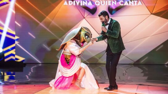 &ldquo;Mi buen reptar me ha dado m&aacute;s de una alegr&iacute;a&rdquo;: Cobra podr&iacute;a estar vinculada con el baile seg&uacute;n sus &uacute;ltimas pistas