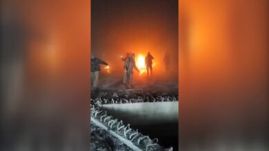 Incendian la tumba de Hafez al Assad tras la caída del régimen de su hijo Bashar en Siria