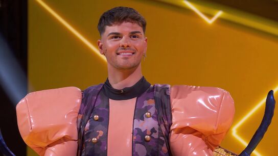 Abraham Mateo se destapa como Mosca y gana la cuarta temporada de Mask Singer