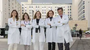 Paula Romano y María Gárate, coordinadoras de la Unidad Central de Ensayos Clínicos, y los doctores Anna Vilalta, María Rodríguez Ruiz e Ignacio Melero Paula Romano y María Gárate, coordinadoras de la Unidad Central de Ensayos Clínicos, y los doctores Anna Vilalta, María Rodríguez Ruiz e Ignacio Melero