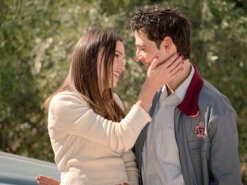 Claudia y Mateo en el cap&iacute;tulo 206 de Sue&ntilde;os de libertad 