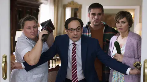 Gregorio, en shock al descubrir que va a ser abuelo: “¿Qué me vais a meter en casa a un inmigrante y comunista?” Gregorio, en shock al descubrir que va a ser abuelo: “¿Qué me vais a meter en casa a un inmigrante y comunista?”