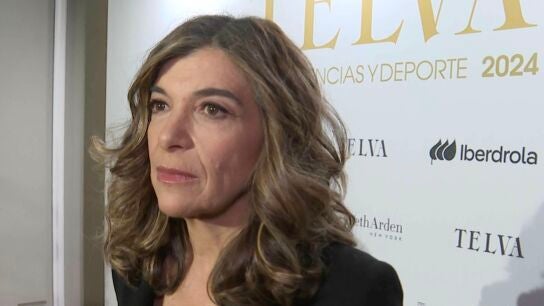 Xandra Falc&oacute; en los premios TELVA